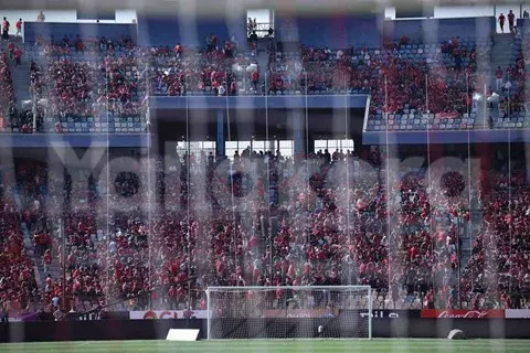  أجواء جماهيرية مشتعلة.. ماذا حدث قبل قمة الزمالك والأهلي؟ (صور وفيديو)